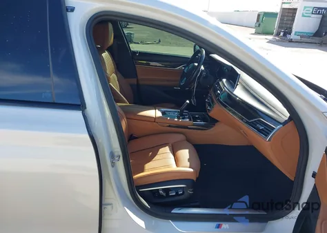 2017 BMW 750I z USA, uszkodzony, nr VIN WBA7F0C39HGM21721